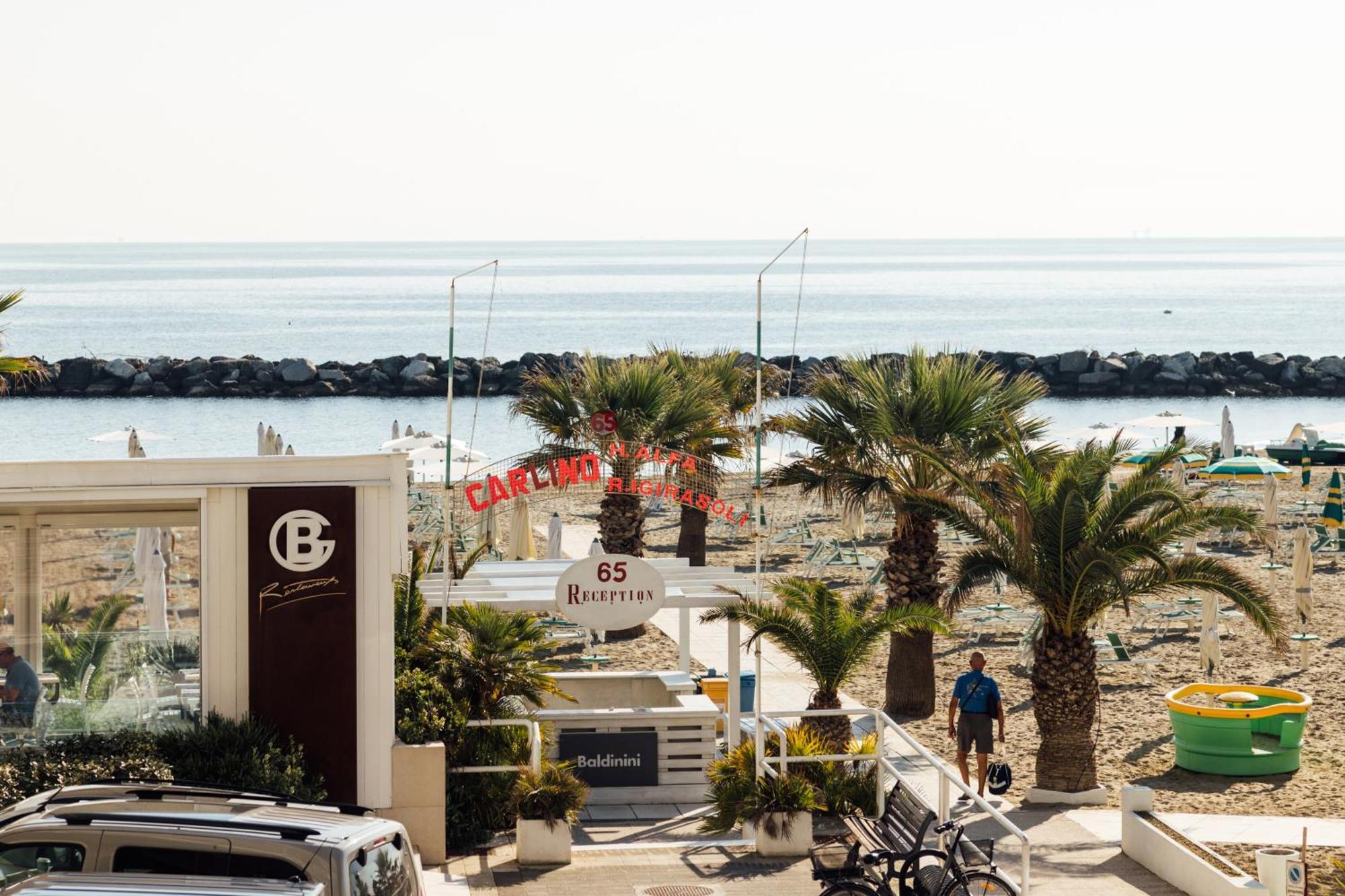 Baldinini Hotel Rimini Exteriör bild