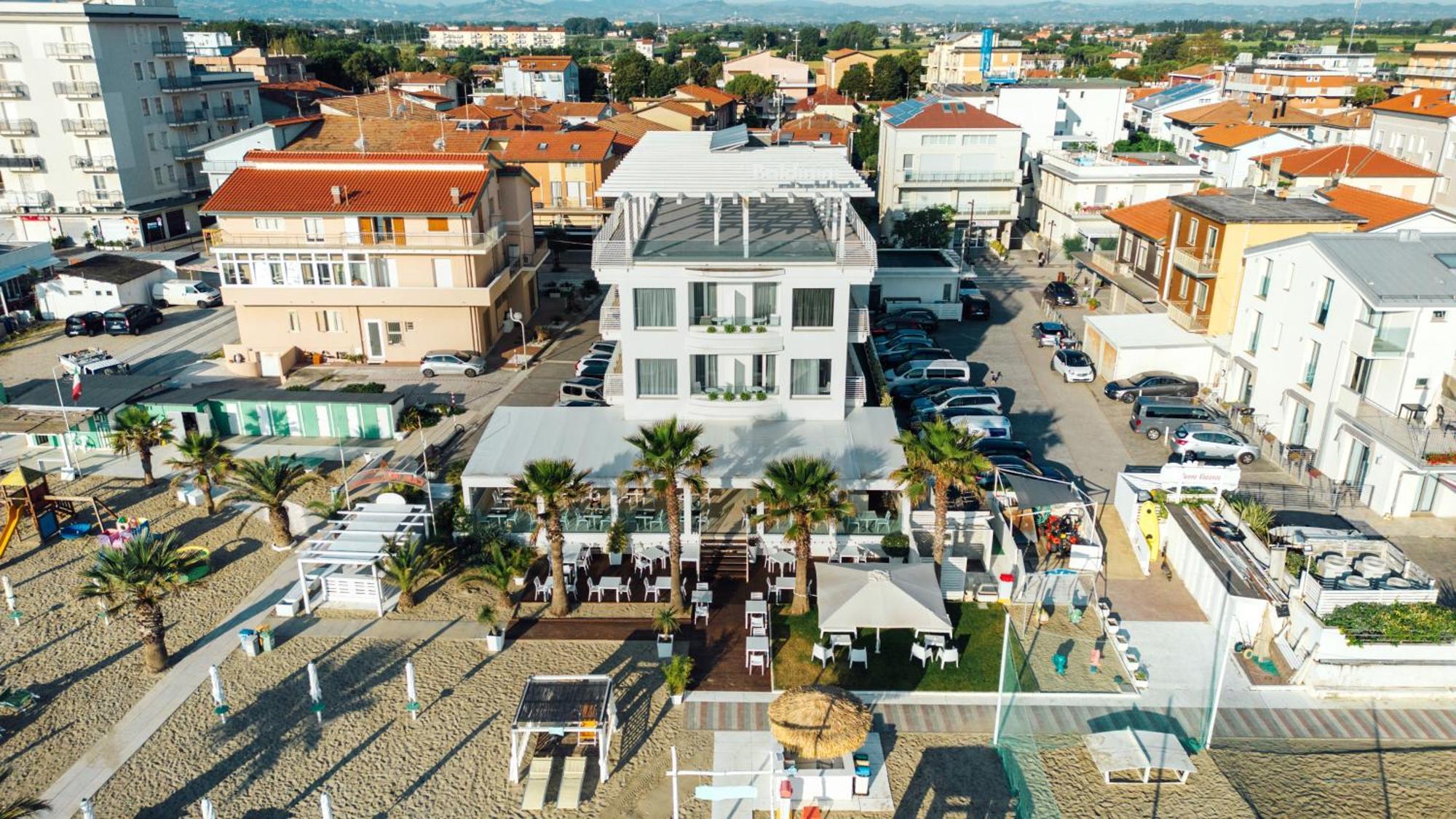 Baldinini Hotel Rimini Exteriör bild