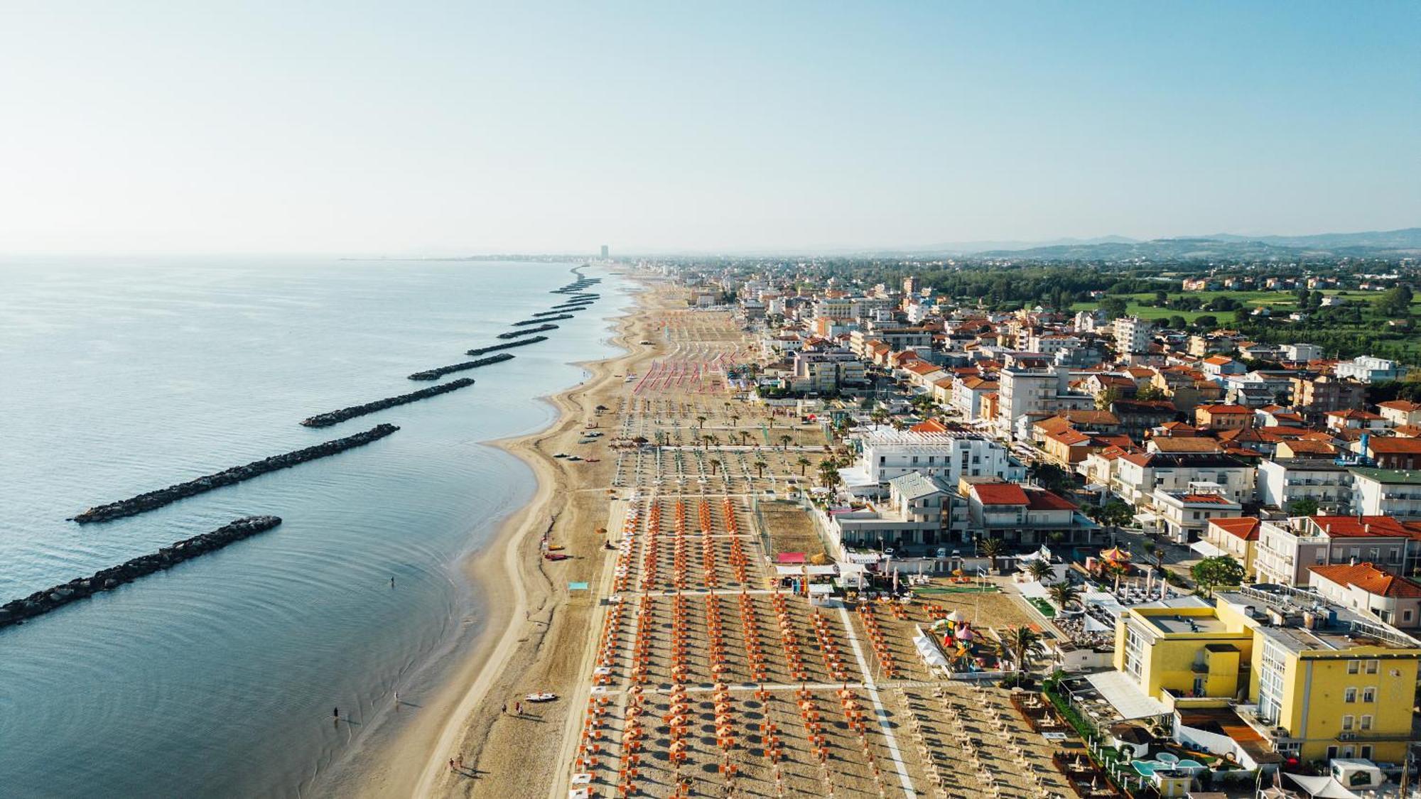 Baldinini Hotel Rimini Exteriör bild